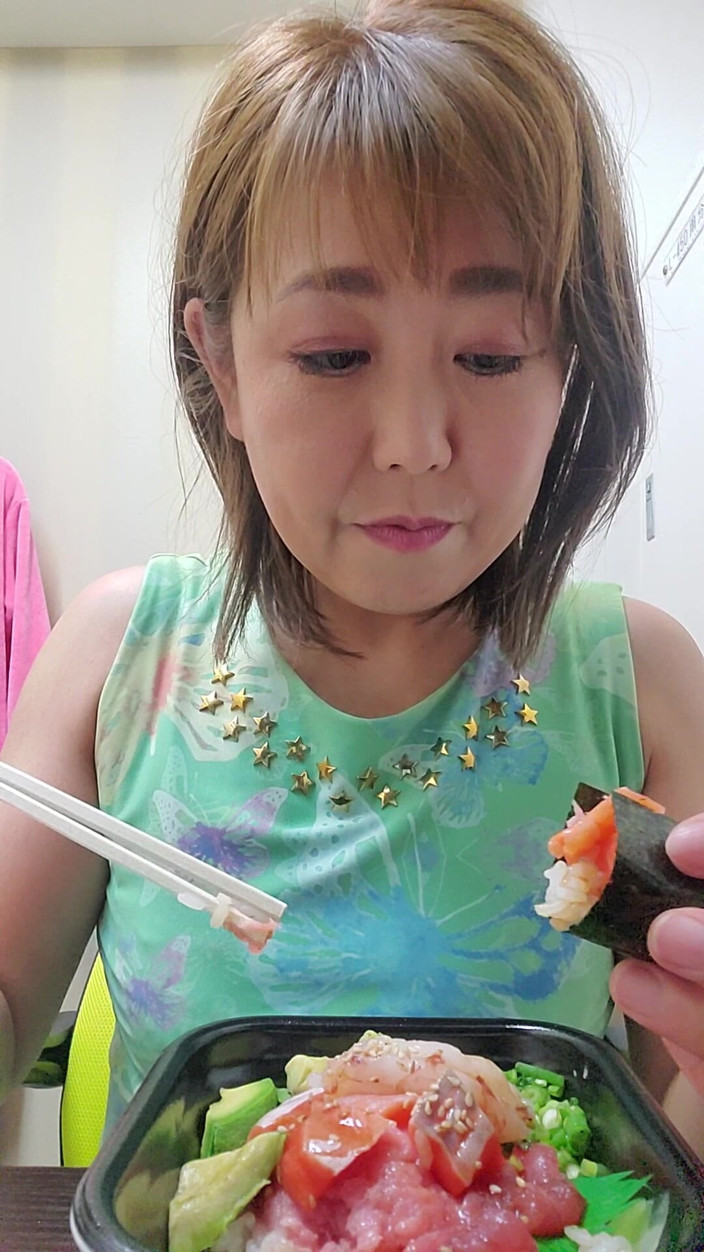 Mayumi Kanzaki: เวลาพักกลางวัน
