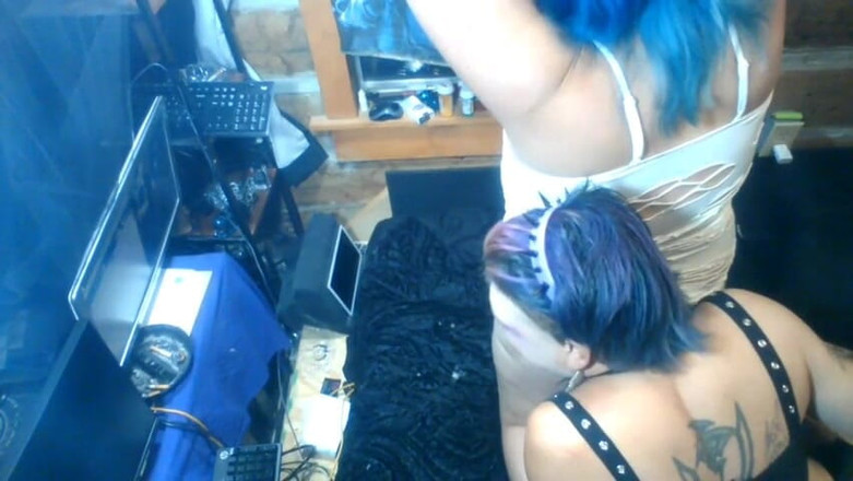House of Whorrors: Athena &amp; Cyanide webcam capture stream 8.06.21 hete translez