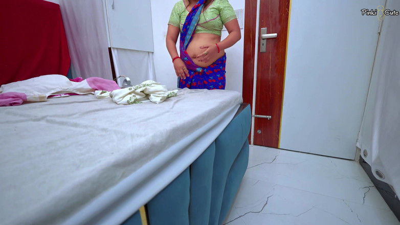Kajal_pro: My Maid Flirt in Doggystyle. Big Ass Maid Gets Hard...