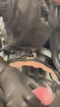 Bölüm 2: Taze ırklararası deri duo bdsm edgjng seansı