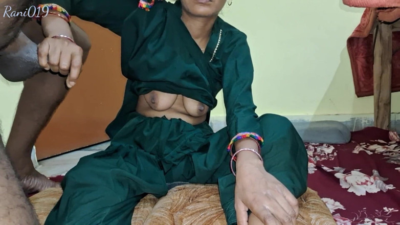 Rakesh: Bà nội trợ Ấn Độ Uttar Pradesh Rani Bhabhi bị anh rể đụ...