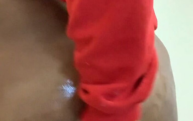 Big Booty Riyah: Naolejovaný zadek