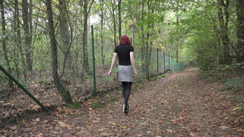 Flemish Filth: Ragazza olandese prende un grosso cazzo nella sua figa