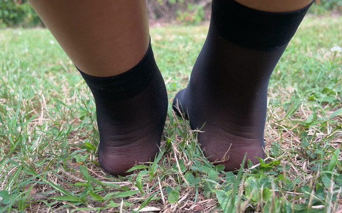 Pink Foxx: आउटडोर नायलॉन टीज़