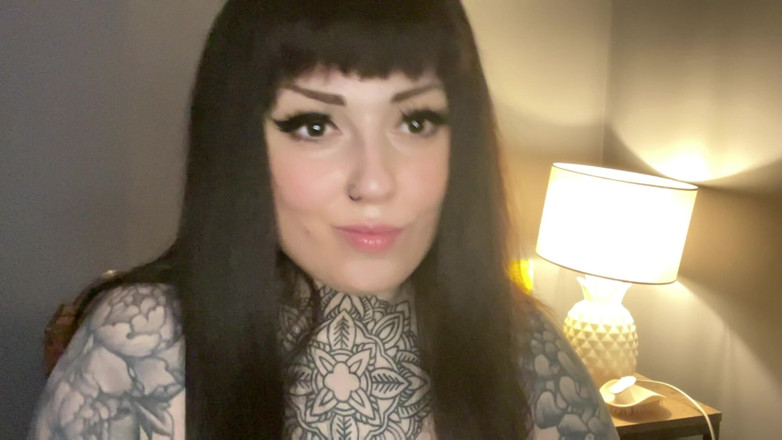 Miss Valentina: Voglio prendere tutto ciò che hai