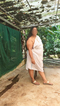 Desi Girl in Topless Sexy Photoshoot, After Shoot Picture