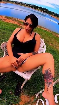 У сільській місцевості — я піддався бажанню