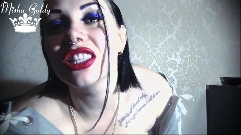 Goddess Misha Goldy: Necesitas mis pies, quiero tu billetera!