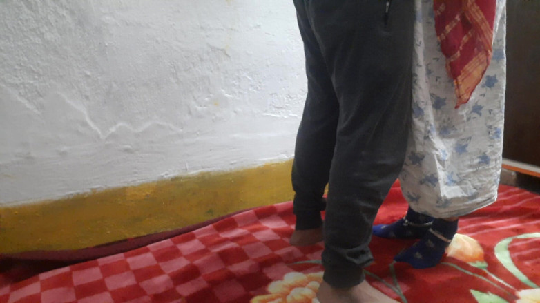 Busty Banuu: Služka šuká s majitelem domu každou noc