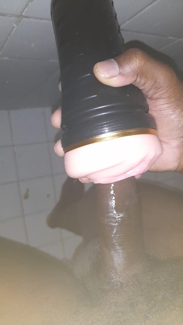 Black guy: Honění S9 E10