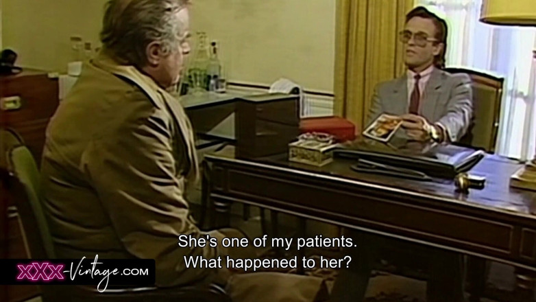 XXX-Vintage: Sert klasik anal dörtlü seks