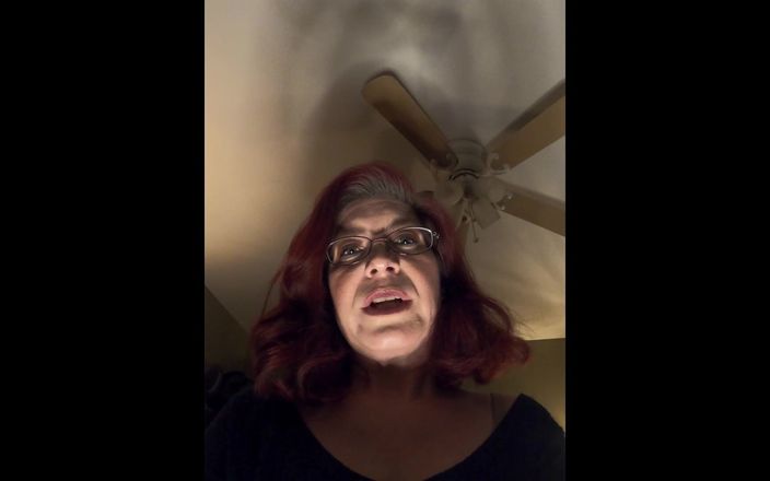 Elianna: Lilgiantess oturuyor ve minik üvey oğlunu azarlıyor