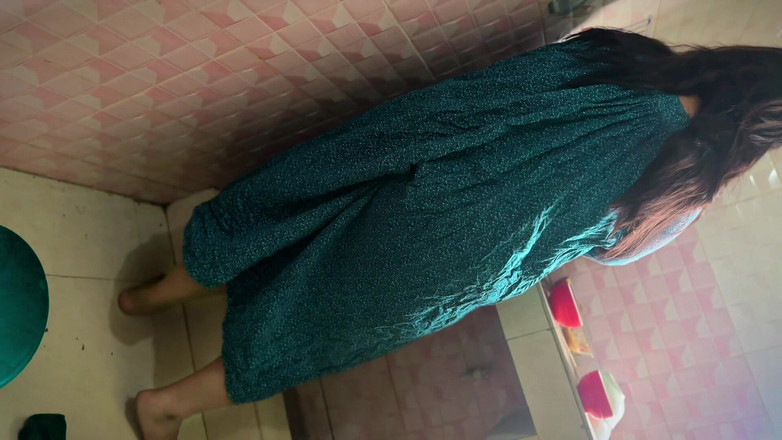 Your Boy's Cum: Une bhabhi musulmane sexy se fait sodomiser par son debar...