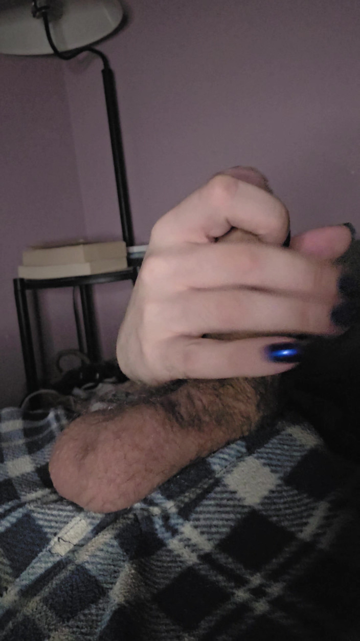 Miss Dimples: Bagaimana Saya Suka Menghabiskan Malam Jumaat Saya