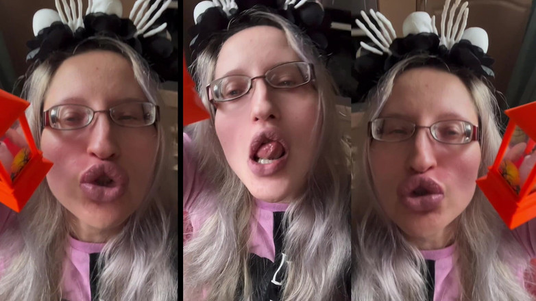 FinDom Goaldigger: Sissy non va in bagno. Sissy piscia in mutandine.