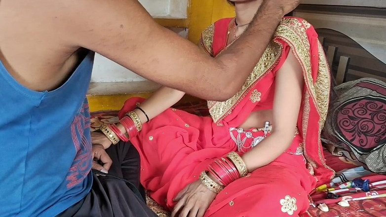 seema: Nou Mariet Bhabhi Ki Chudai