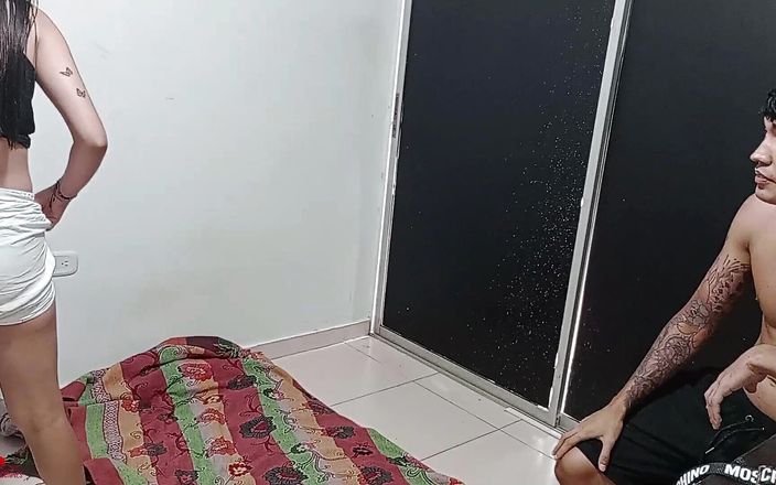 Rouss: 我的继妹做她的例行锻炼并让我热身，而我则看着她蹲下并决定和她做爱
