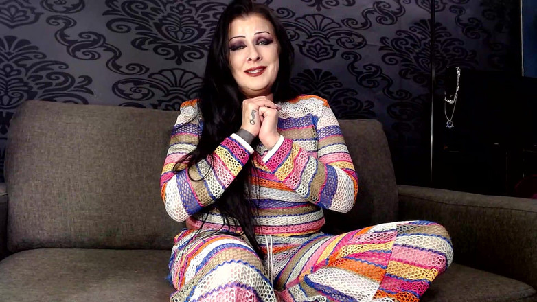 Abby Anna: Giantess storytime, nachdem sie sie gefunden hat, minimann