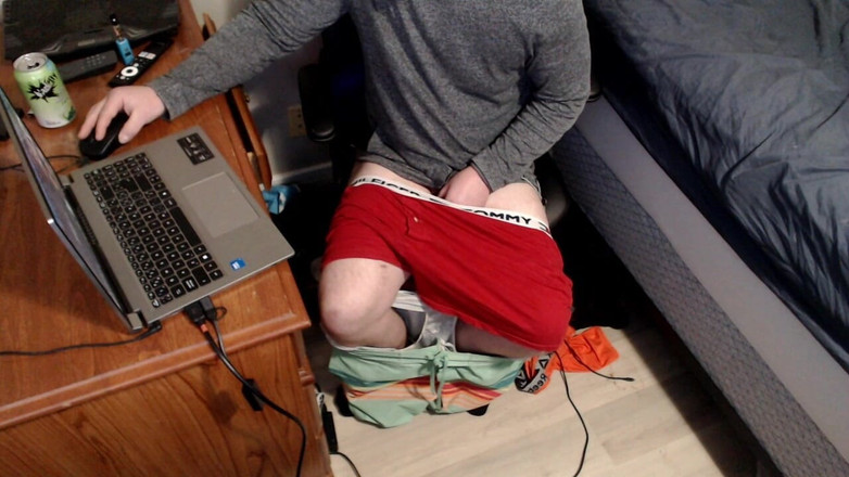 Matthew go lucky: Jerking off