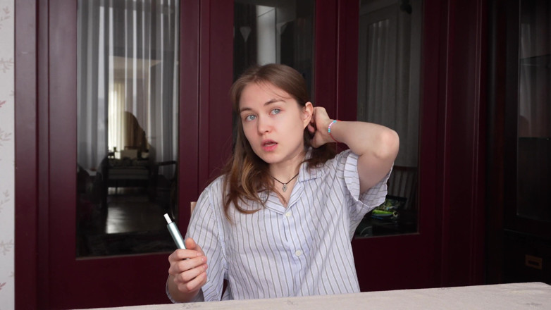 Kira Stone: Como si un pene estuviera horas de pie dentro??? ¡Yo también...