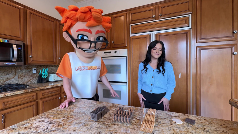 PornDudeCasting: Serena Sterling Gets Her Cookie Frosted by Porn Dude
