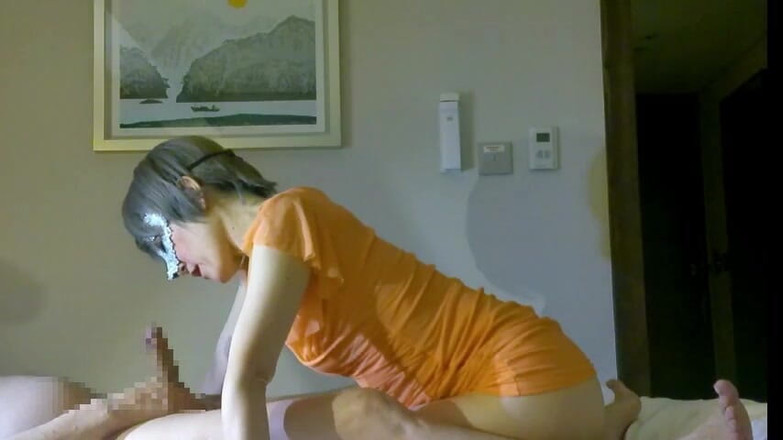 akeieroi: 不倫カップルハサミムシの飲み込み