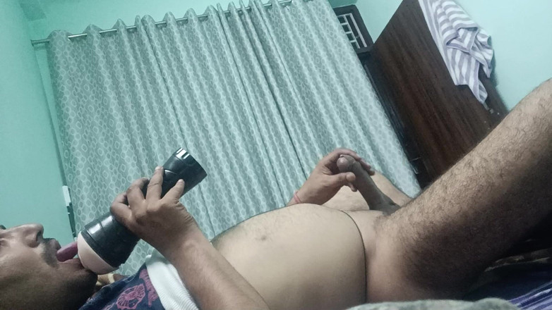 Rajasthani-old-lover: 印度德西男人享受与邻居继父和军官发生性关系