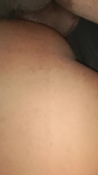 Meinen Schwanz an den Shorts meiner Schwiegermutter pinken