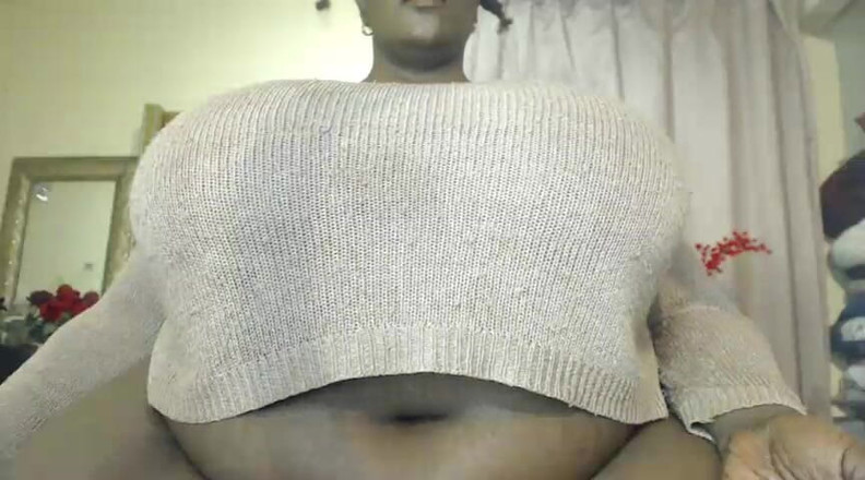 Legendary Booty Overdose: BBW-MILF neckt im kleid
