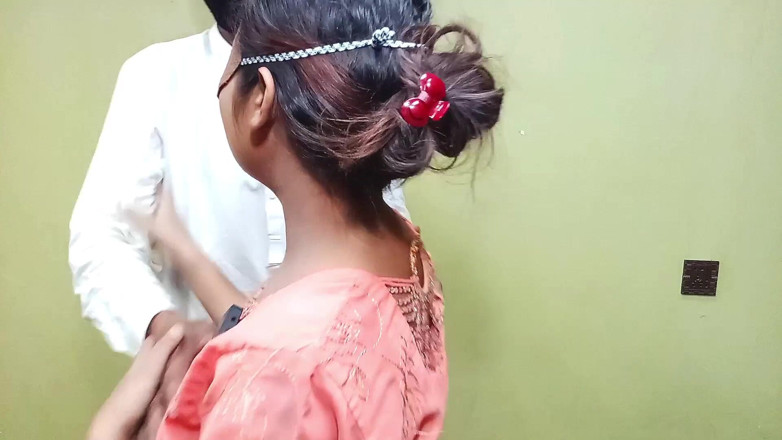 MehwishButt: Indische Desi bhabhi von taylor stehend doggystyle gefickt