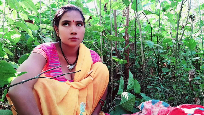 Renudbf: Indian Desi Newly Married Girl Wants to Have Outdoor Sex...