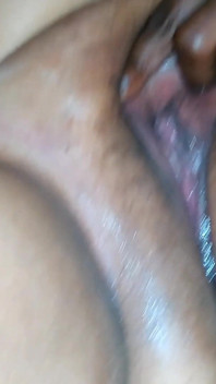 Bbc 69 deepthroat schizza martellando la mia figa con un dildo