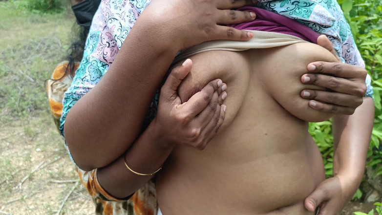 Magilmathi: Lesbička venku