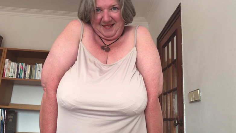 Chris44G: Chris44g tights, boots and high heels