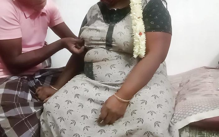 Santhi89: Tamil jonge huisvrouw zeer mooie stem grote natuurlijke tepels heet...
