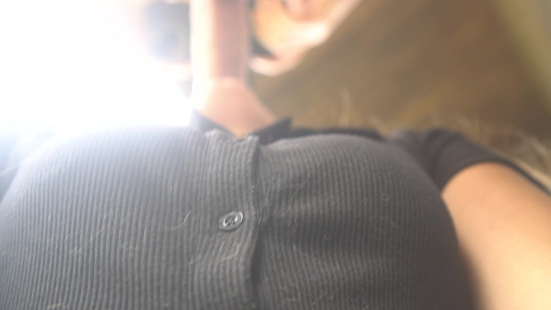 misss_vikki: She Gives the Dick a Quick Lick and a New...