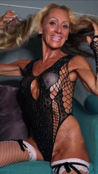 Barbie MILF Hottest Mature Lady