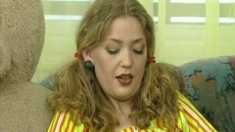 VHS-Vixxxen: Fucked cứng trong lỗ mông nhiều lông