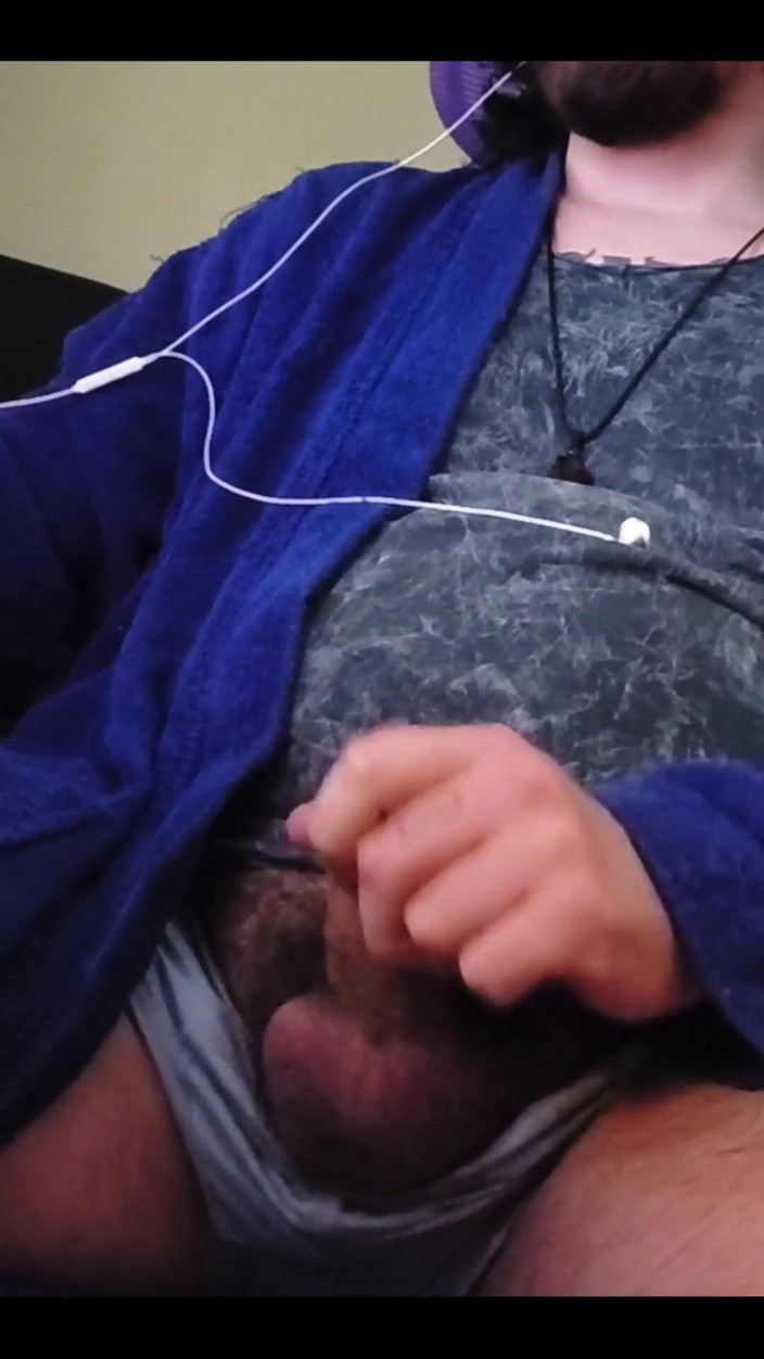 NaturalBornSinner: Hráli jste si někdy se svým ptákem při hraní