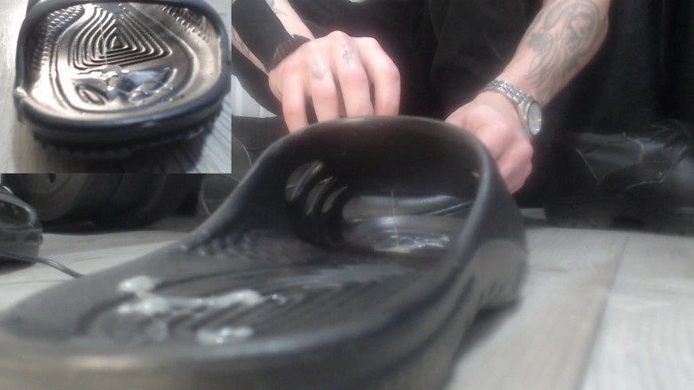 Hunky time: Manliga spermier och tofflor