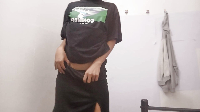 desigirl93: Heißes mädchen neckt und fingert muschi vor der webcam