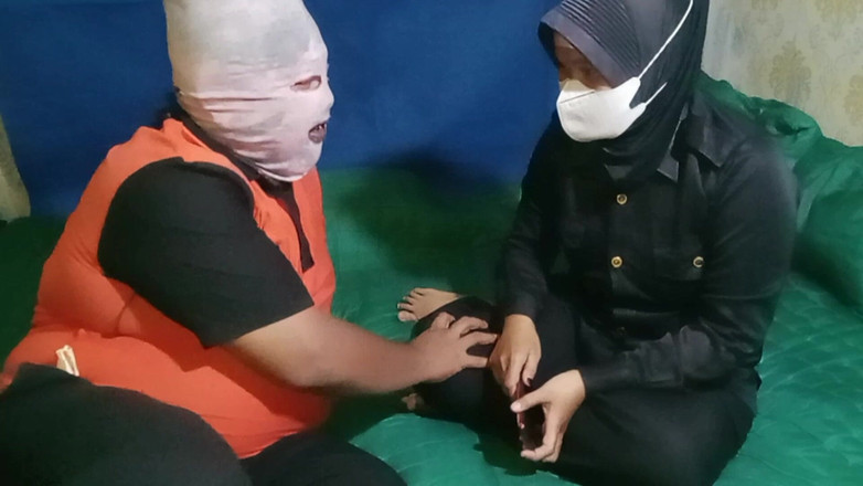 Babang endut: Boquete de pau por segurança feminina