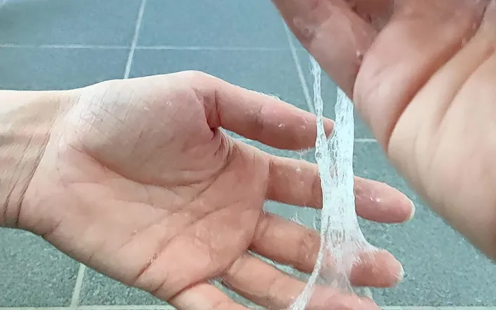FetishPengu: Spit play with fingers