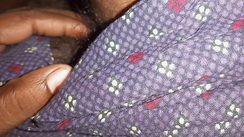 Sweet Indian cock: Aku adalah cowok india ngentot sama boneka malam-malam di luar...