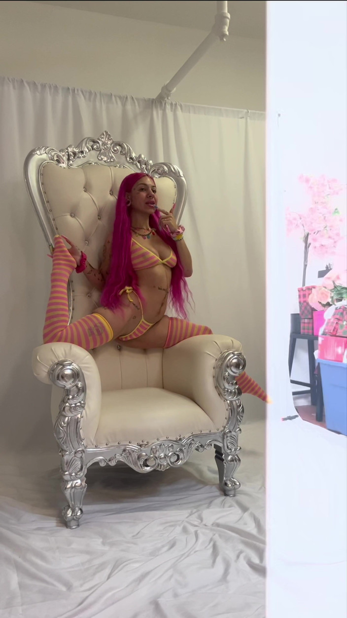 Nali Marie: Candyland Bimbo Foot Girl Petite Skinny Slut Boob Bouncing Strip-tease...