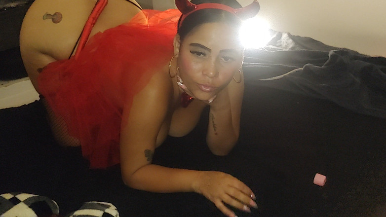 PABLO N3GROBAR: 사정할 수 있도록 온 악마