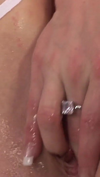 Cindy Behr porn casting a MILF whore with huge breasts stick a sex toy in her pussy and finger herself