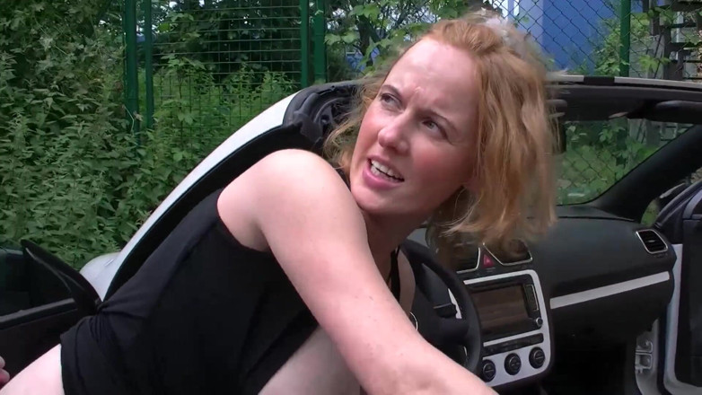 German amateur - 100% German hardcore videos: 車の中でのセックスは最高です