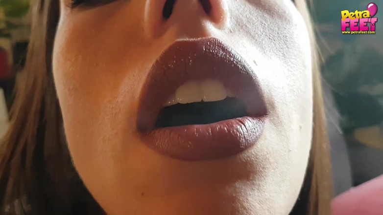 Smokin Fetish: Su belleza cara en cam