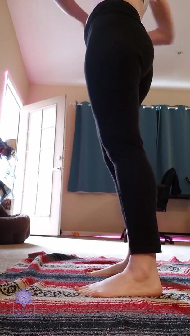 Dahlia Wolf: Spandex workout 1